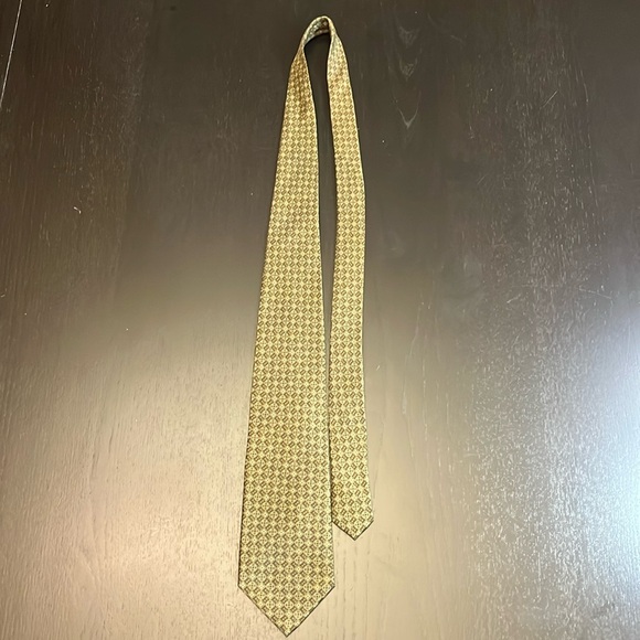 Barneys New York Other - Barney’s New York 100% Silk Tie